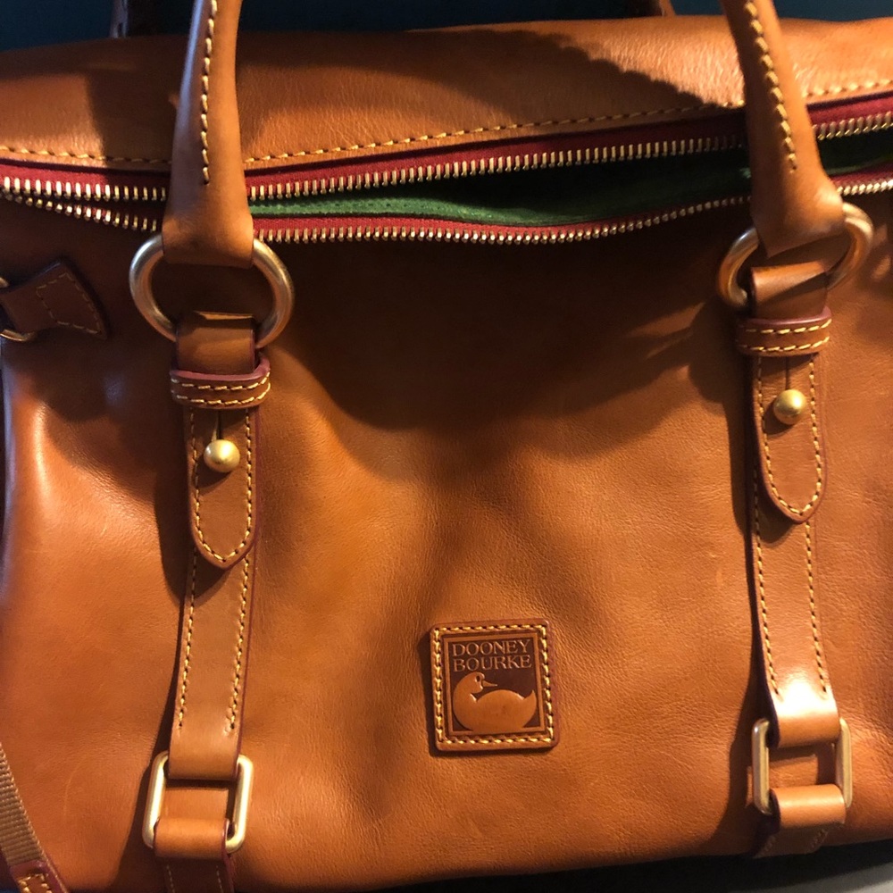 Dooney & Bourke Florentine ZIP handbag